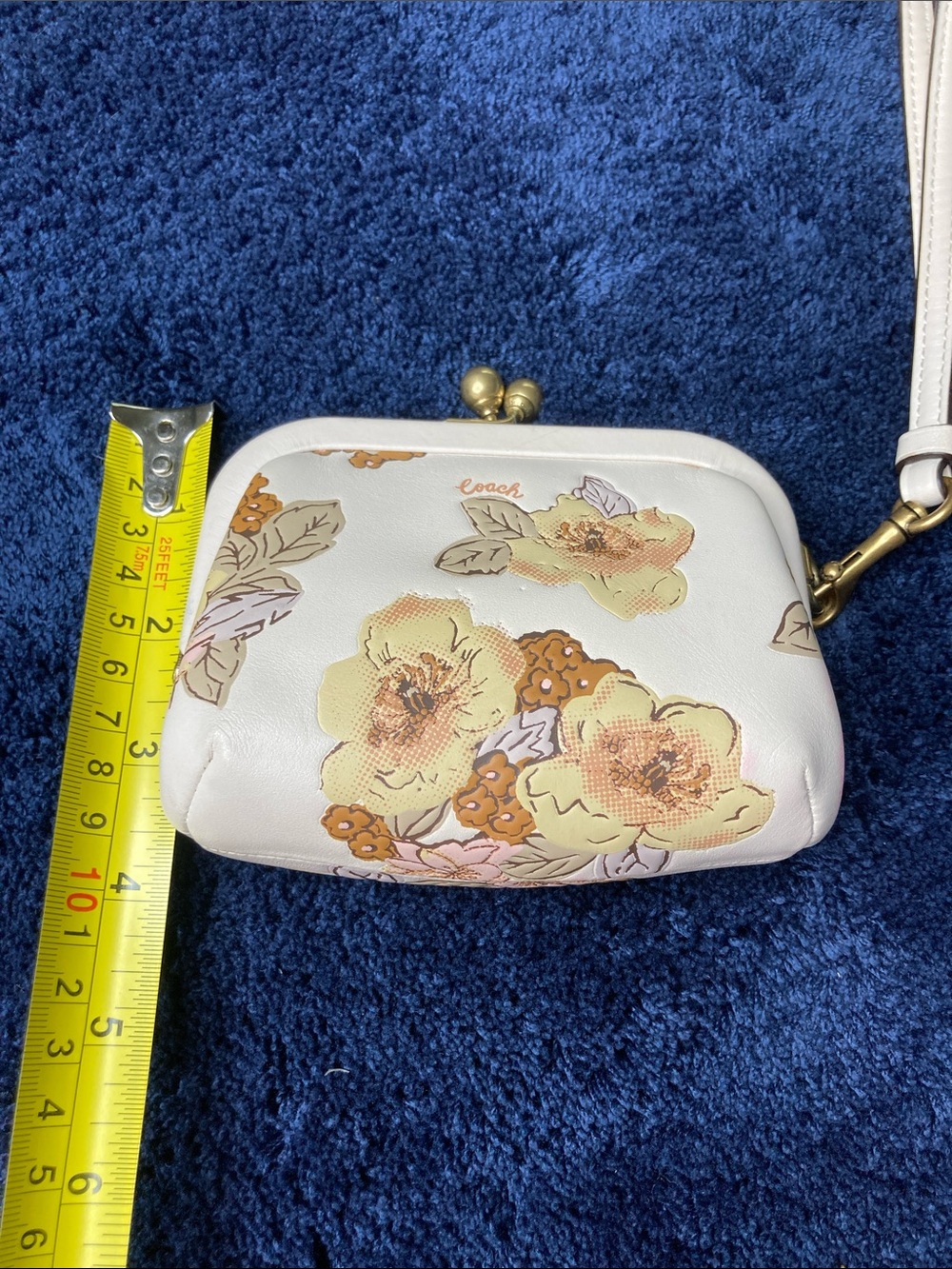 Coach Cream Floral Kiss-Lock Wristlet in Yellow and Brown - Picture 8 of 11